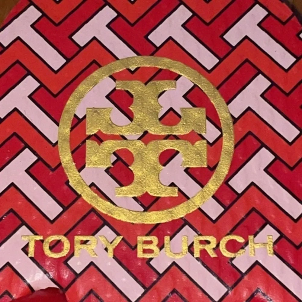 Tory Burch Classic T Zig Zag Chevron Preppy Herringbone Thong Flip Flop Sandals